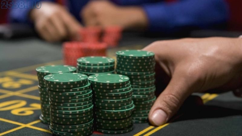 Hướng Dẫn Chơi Poker - Mẹo Hay Giúp Bạn Thắng Lớn 3 choi-poker-2538-nguoi-choi-nhan-dinh-gi-ve-he-thong?